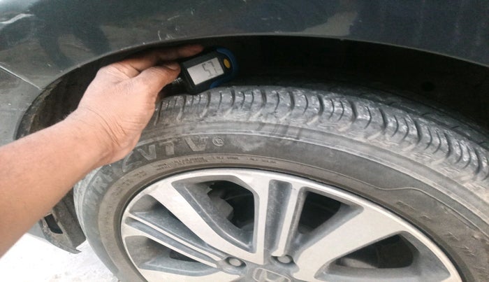 2022 Honda Amaze 1.2L I-VTEC VX CVT, Petrol, Automatic, 17,911 km, tyre