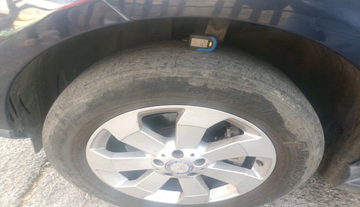 2014 Mercedes Benz Ml Class 250 CDI, Diesel, Automatic, 1,19,955 km, tyre