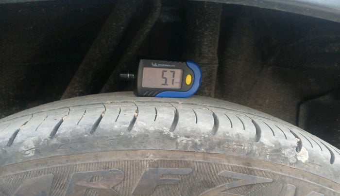 2024 Honda City 1.5L I-VTEC V, Petrol, Manual, 7,053 km, tyre