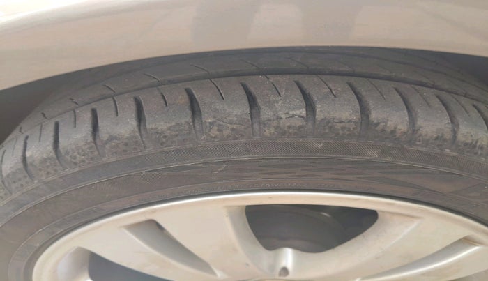 2010 Mercedes Benz C Class C 200 CGI ELEGANCE, Petrol, Automatic, 93,380 km, tyre