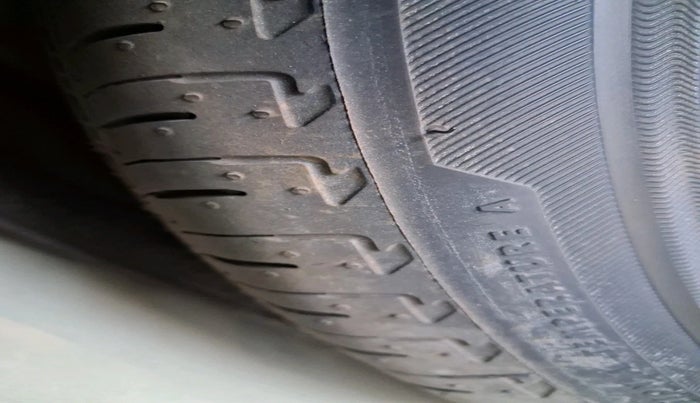 2019 Maruti IGNIS ZETA 1.2, Petrol, Manual, 95,245 km, tyre