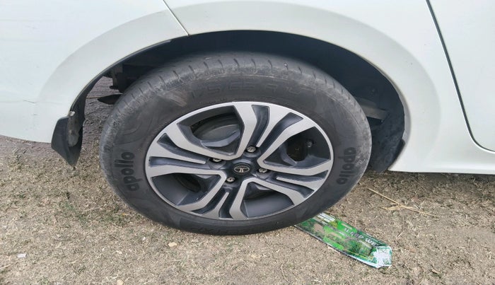 2024 Tata TIGOR XZA Plus iCNG , CNG, Automatic, 30,552 km, tyre