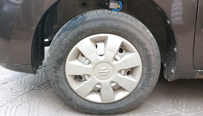 2012 Maruti Wagon R 1.0 LXI, Petrol, Manual, 31,393 km, tyre