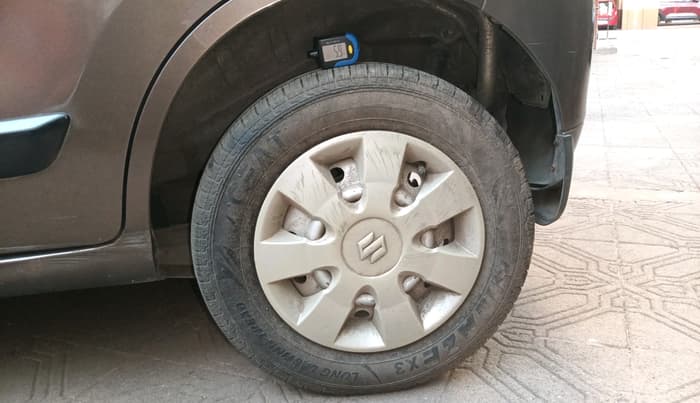2012 Maruti Wagon R 1.0 LXI, Petrol, Manual, 31,393 km, tyre