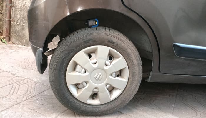 2012 Maruti Wagon R 1.0 LXI, Petrol, Manual, 31,393 km, tyre