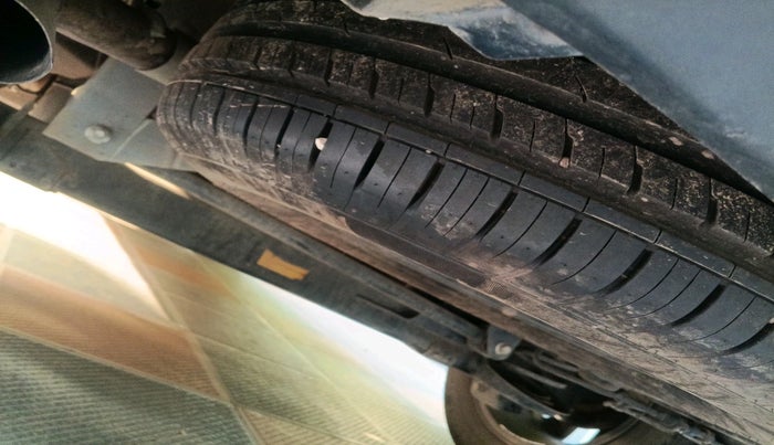 2022 Tata Safari XZA PLUS GOLD, Diesel, Automatic, 42,686 km, tyre