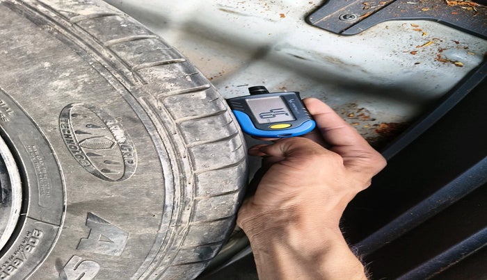 2017 Hyundai Creta SX 1.6 DIESEL, Diesel, Manual, 1,74,509 km, tyre