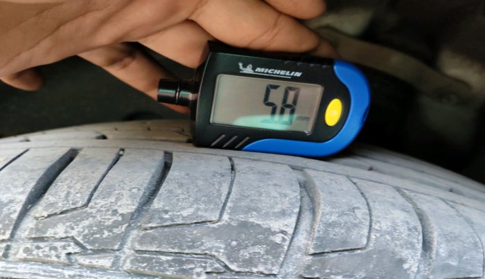 2025 KIA SELTOS  HTX 1.5 DIESEL AT, Diesel, Automatic, 29,516 km, tyre