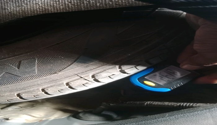 2018 Honda Jazz 1.2L I-VTEC VX CVT, Petrol, Automatic, 1,69,813 km, tyre