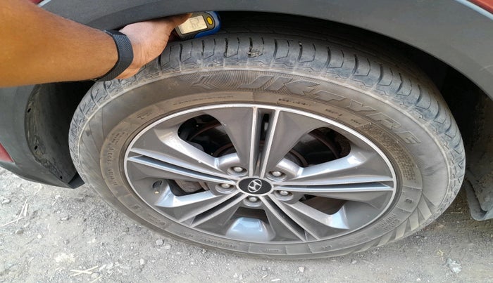 2016 Hyundai Creta SX PLUS AT 1.6 PETROL, Petrol, Automatic, 39,293 km, tyre