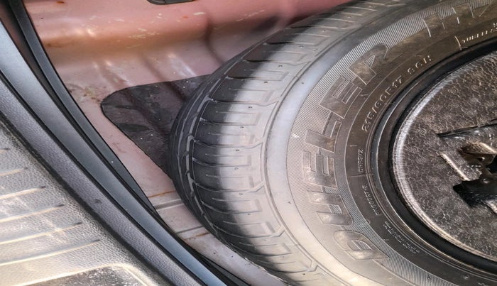 2016 Hyundai Creta SX PLUS AT 1.6 PETROL, Petrol, Automatic, 39,293 km, tyre