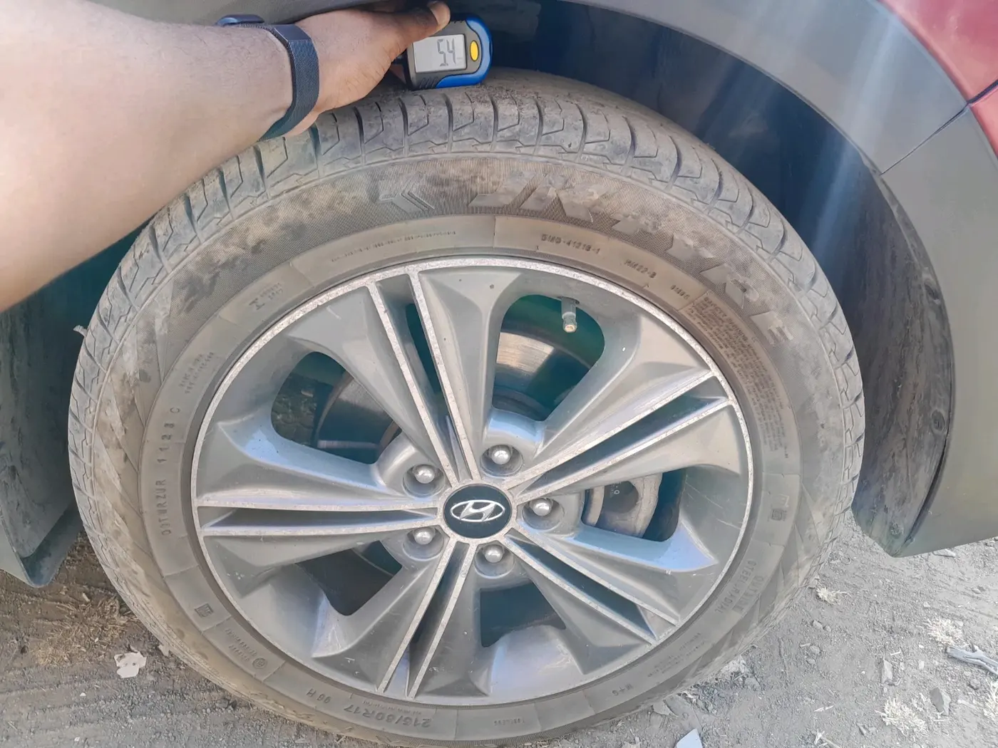 2016 Hyundai Creta SX PLUS AT 1.6 PETROL, Petrol, Automatic, 4,00,000 km, tyre