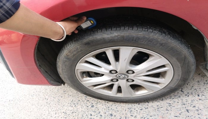 2018 Toyota YARIS V CVT, Petrol, Automatic, 77,299 km, tyre