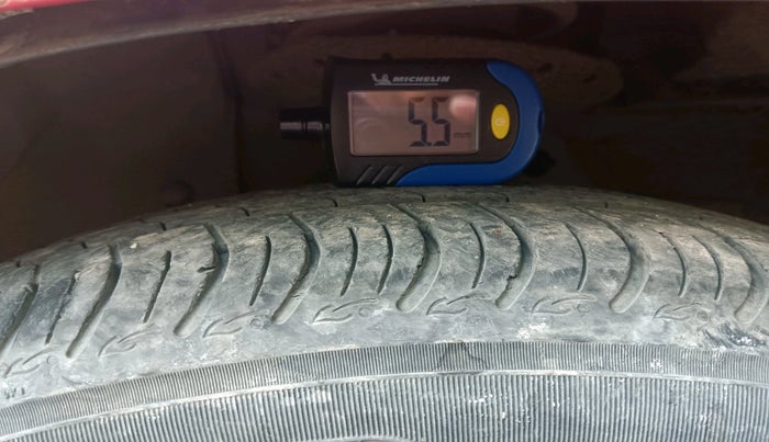 2017 Honda Brio S MT, Petrol, Manual, 31,229 km, tyre