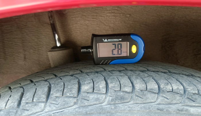 2017 Honda Brio S MT, Petrol, Manual, 31,229 km, tyre