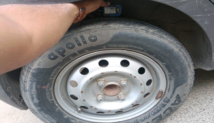 2013 Hyundai i10 ERA 1.1, Petrol, Manual, 62,245 km, tyre