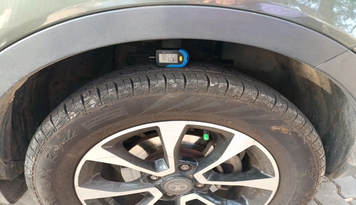 2022 Tata NEXON XZ PETROL, Petrol, Manual, 28,268 km, tyre