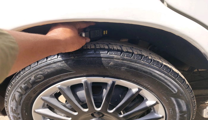 2013 Maruti Zen Estilo LXI, CNG, Manual, 84,599 km, tyre