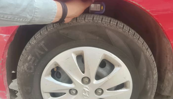 2013 Hyundai i10 SPORTZ 1.2, Petrol, Manual, 51,722 km, tyre