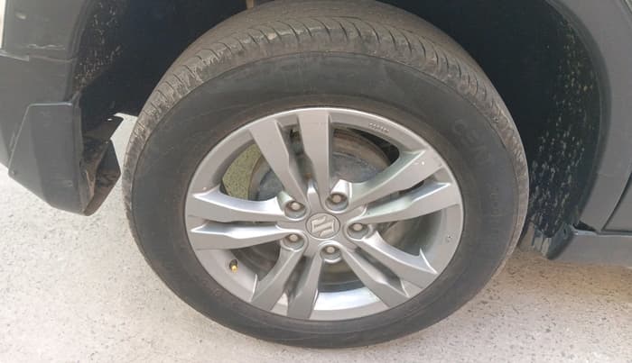 2018 Maruti Vitara Brezza ZDI PLUS, Diesel, Manual, 1,33,622 km, tyre