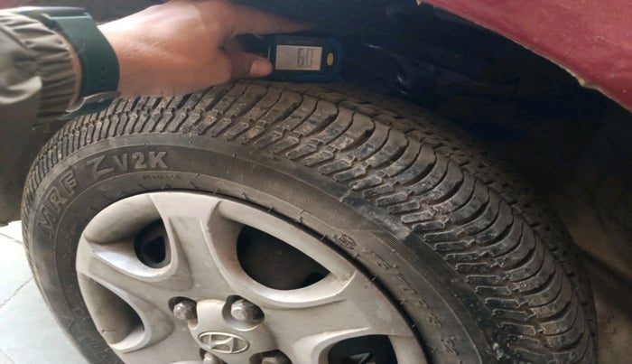 2012 Hyundai Accent EXECUTIVE, CNG, Manual, 85,255 km, tyre