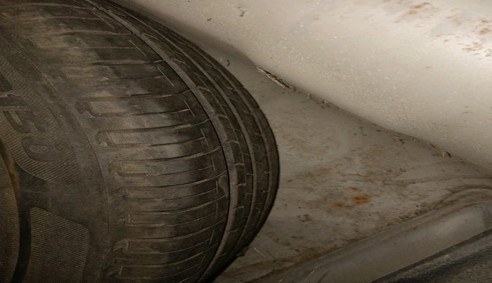 2017 Hyundai Verna 1.6 VTVT SX O, Petrol, Manual, 94,872 km, tyre