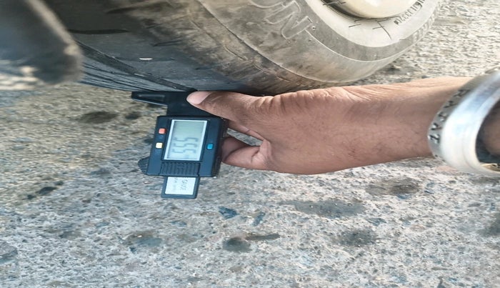 2012 Hyundai i10 MAGNA 1.1, CNG, Manual, 84,784 km, tyre