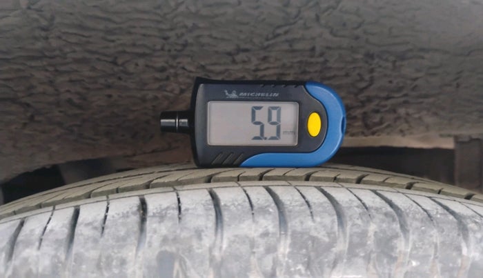 2005 Maruti Wagon R VXI, Petrol, Manual, 1,02,077 km, tyre