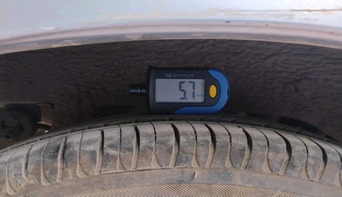 2005 Maruti Wagon R VXI, Petrol, Manual, 1,02,077 km, tyre