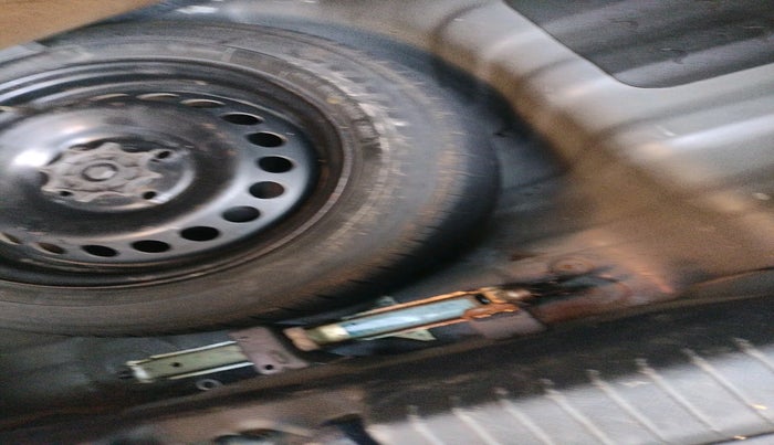 2017 Hyundai Grand i10 SPORTZ 1.2 KAPPA VTVT, Petrol, Manual, 1,08,029 km, tyre