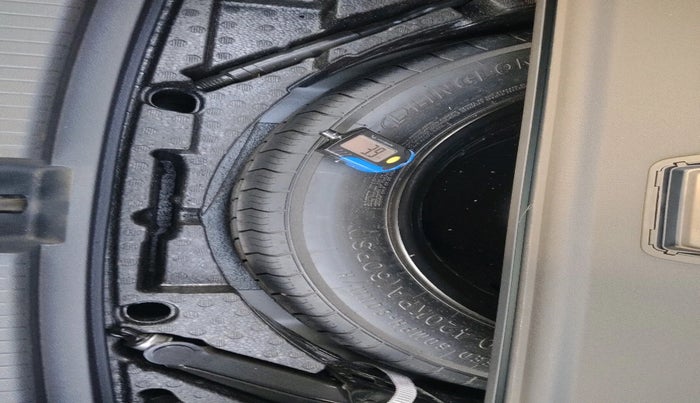 2019 Volkswagen TIGUAN ALL SPACE 2.0 TSI, Petrol, Automatic, 68,544 km, tyre