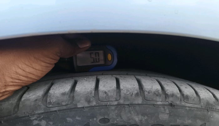 2014 BMW 3 Series 320D GT LUXURY LINE, Diesel, Automatic, 1,10,124 km, tyre