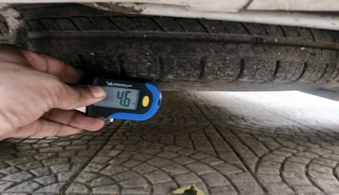 2012 Maruti Ertiga VDI, Diesel, Manual, 1,24,164 km, tyre