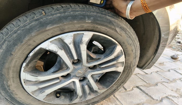 2022 Tata TIGOR XZ PLUS CNG, CNG, Manual, 1,00,397 km, tyre