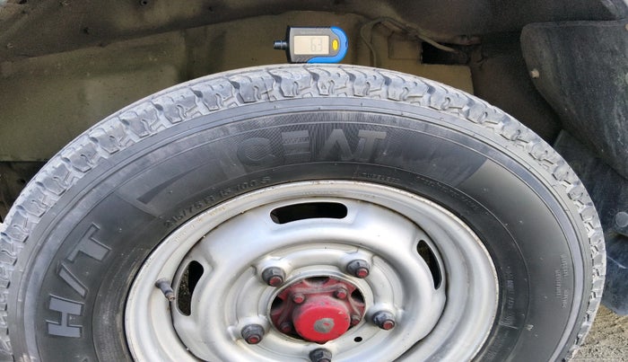 2013 Tata Sumo Gold GX, Diesel, Manual, 1,28,355 km, tyre