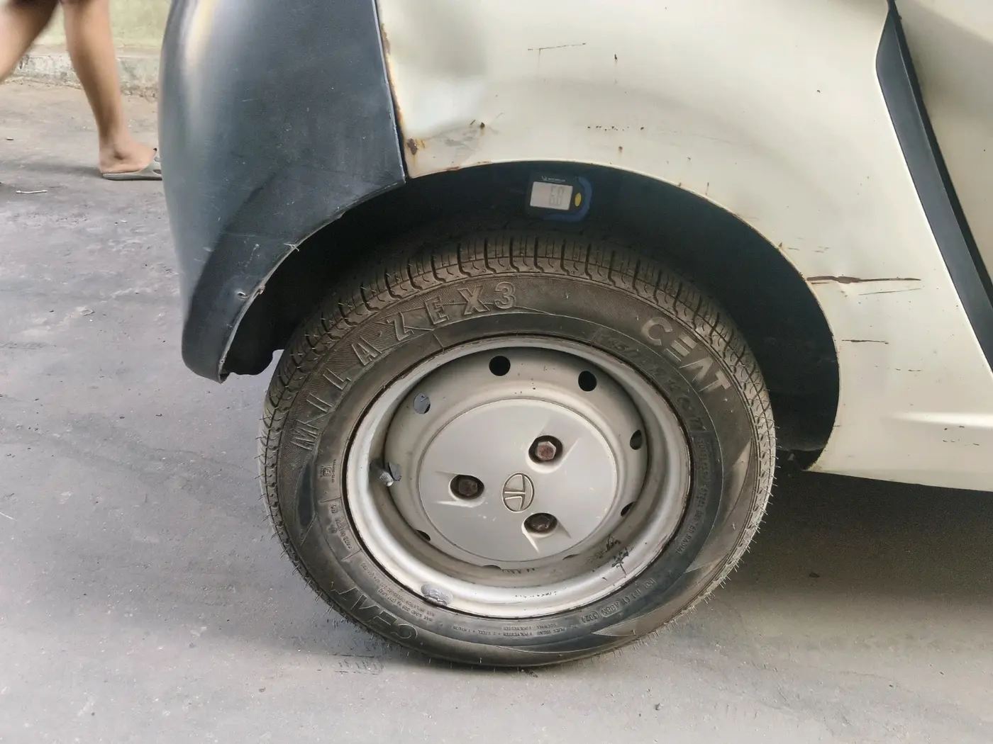 2012 Tata Nano CX, Petrol, Manual, 41,528 km, tyre