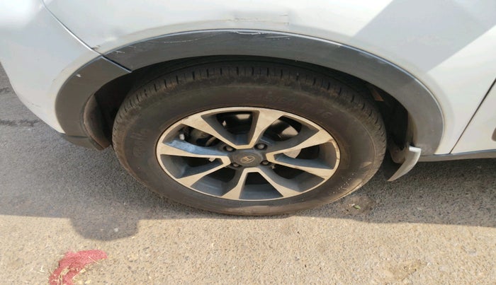 2021 Tata NEXON XZ PLUS PETROL, Petrol, Manual, 80,331 km, tyre