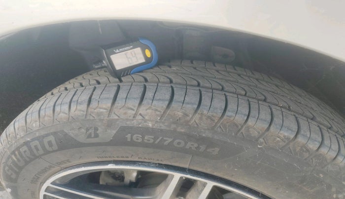 2017 Nissan Micra Active XL, Petrol, Manual, 1,27,462 km, tyre