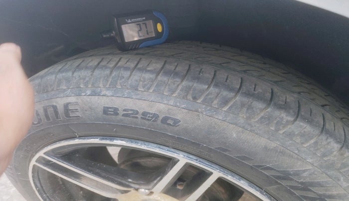 2017 Nissan Micra Active XL, Petrol, Manual, 1,27,462 km, tyre