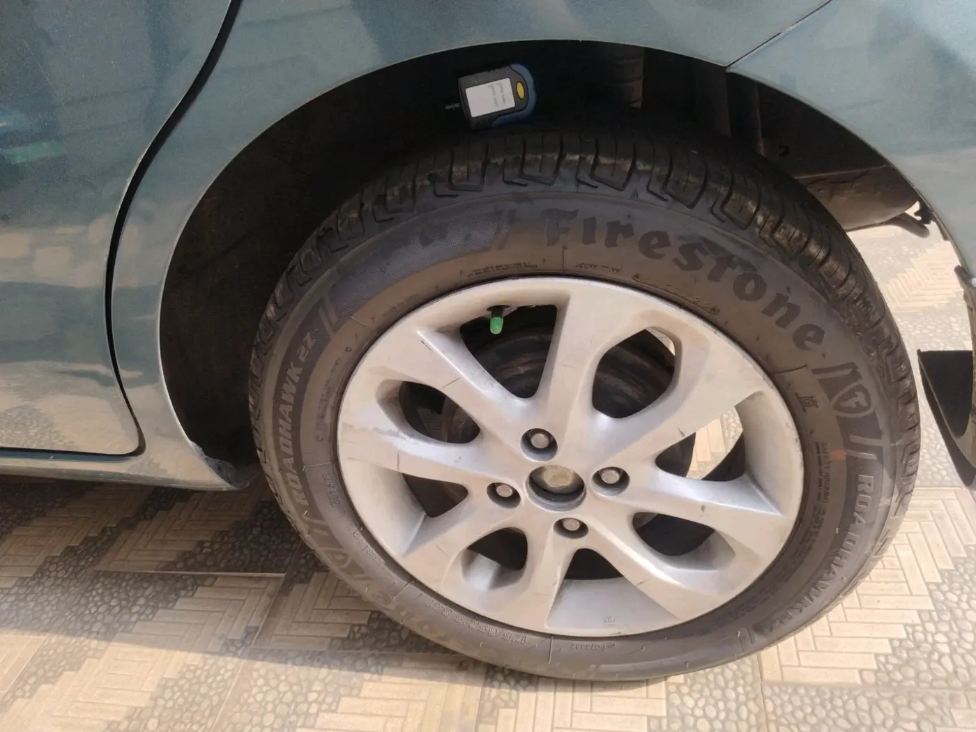 2015 Nissan Micra XV CVT, Petrol, Automatic, 40,147 km, tyre