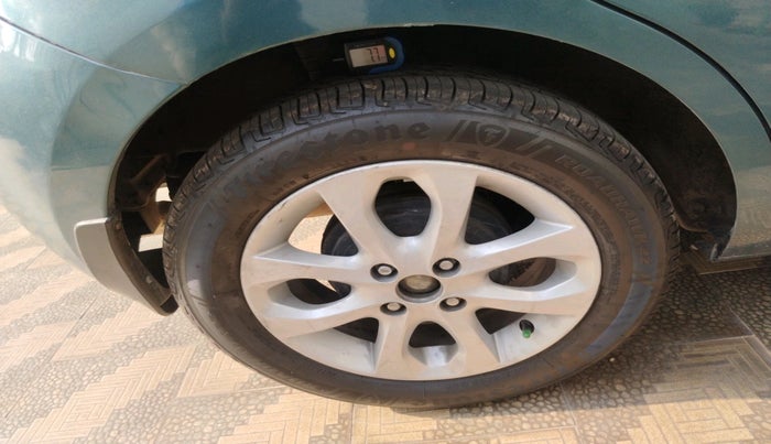 2015 Nissan Micra XV CVT, Petrol, Automatic, 40,147 km, tyre