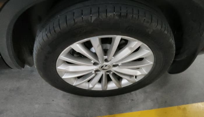 2019 Skoda Kodiaq L&K 2.0 TDI 4X4 AT, Diesel, Automatic, 72,970 km, tyre