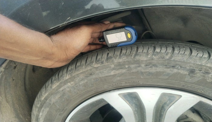 2024 Tata Tiago XT CNG, CNG, Manual, 63,947 km, tyre