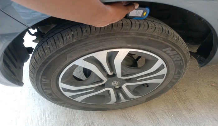 2024 Tata Tiago XTA PETROL, Petrol, Automatic, 6,954 km, tyre