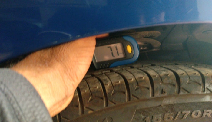 2015 Hyundai Eon MAGNA +, Petrol, Manual, 56,567 km, tyre