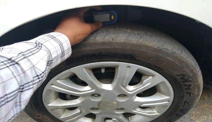 2018 Tata Tiago XZ PETROL, Petrol, Manual, 31,004 km, tyre