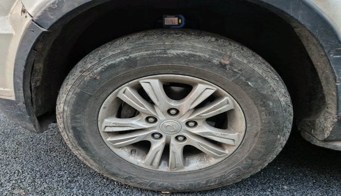 2013 Ssangyong Rexton RX7, Diesel, Automatic, 97,622 km, tyre