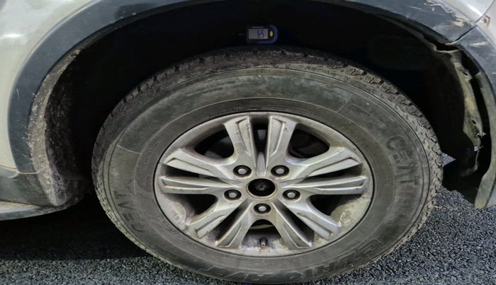 2013 Ssangyong Rexton RX7, Diesel, Automatic, 97,622 km, tyre