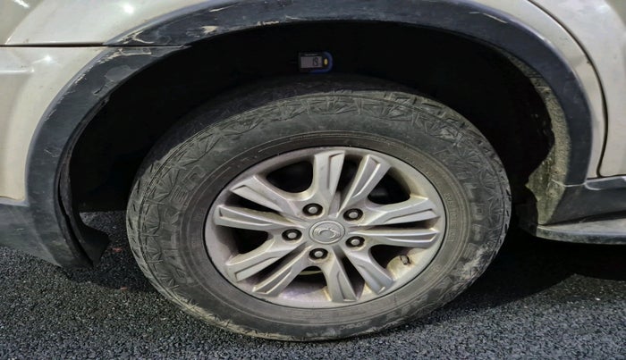 2013 Ssangyong Rexton RX7, Diesel, Automatic, 97,622 km, tyre