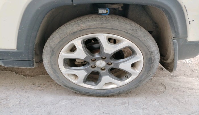 2019 Jeep Compass LIMITED PLUS DIESEL, Diesel, Manual, 1,09,382 km, tyre